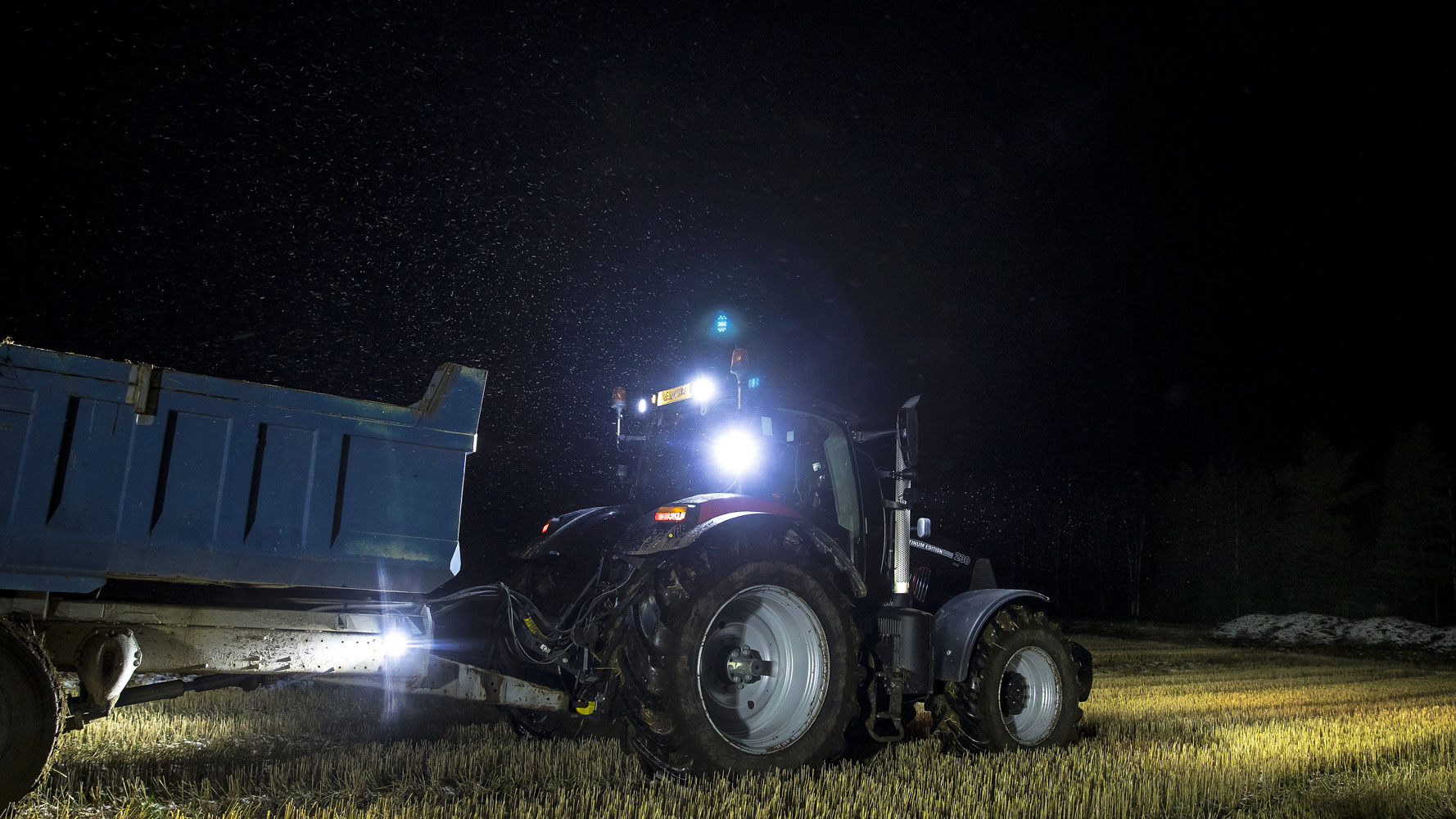 Modification sur le tracteur, pose de phare LED & soucis sur pneu N°38 