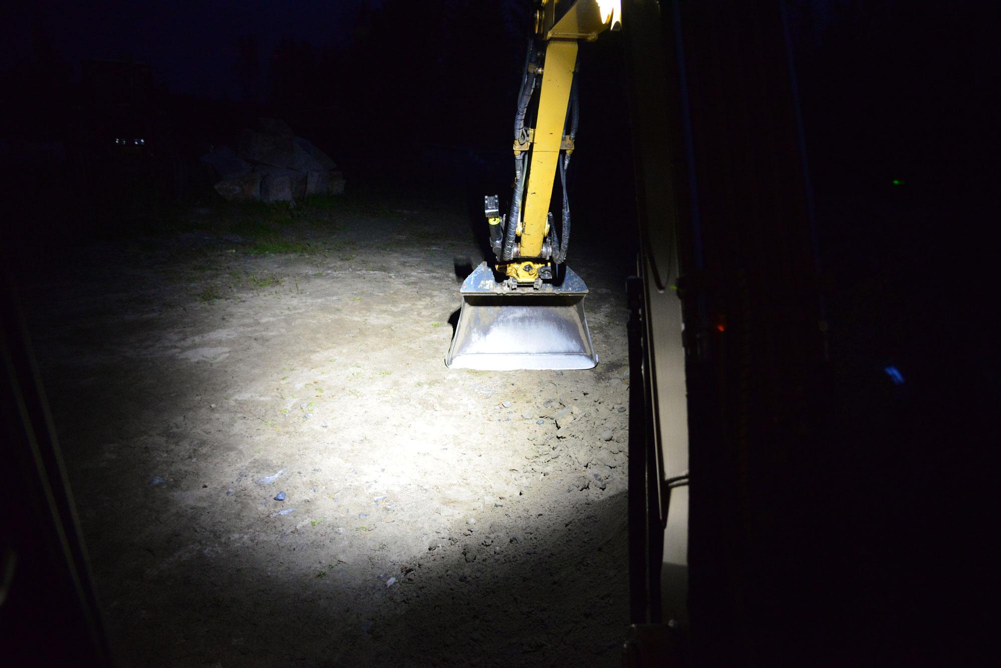 Excavator boom equipped with Nordic Lights LED Lights